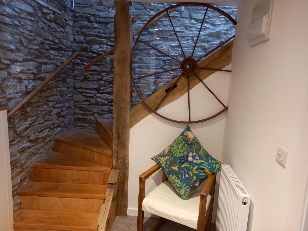 Hay Barn, Penrheol Farm, Unique Barn Conversion Builth Wells Dış mekan fotoğraf